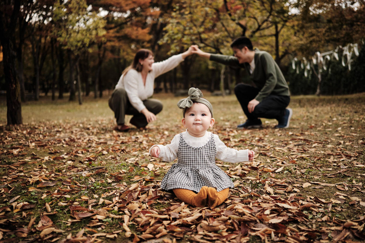 Seoul Photographer - Autumn Family Pictures
