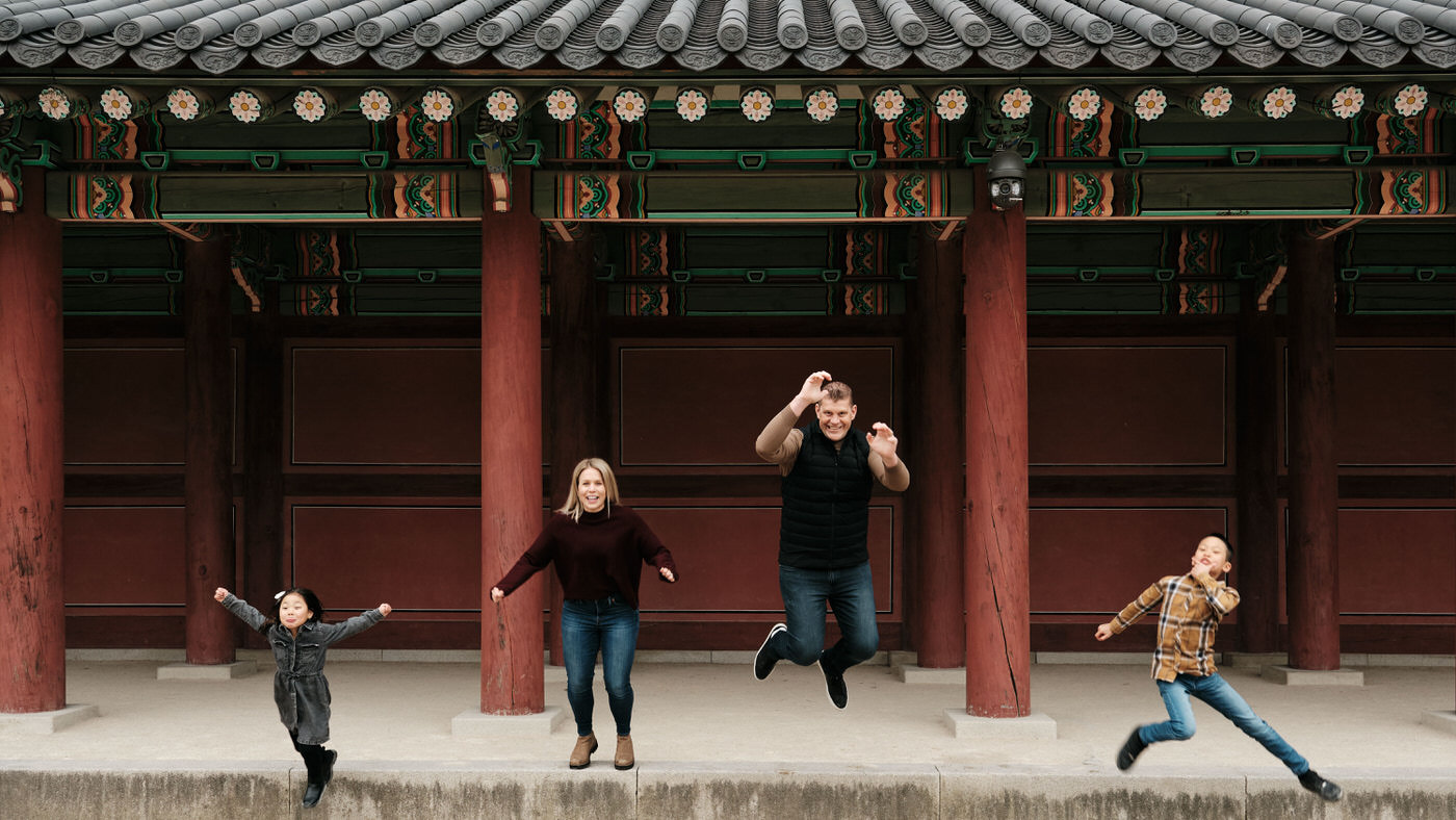 Fun Family Photos in Korea