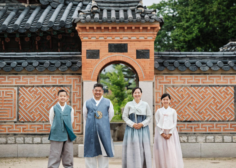 Hanbok Family Photographer