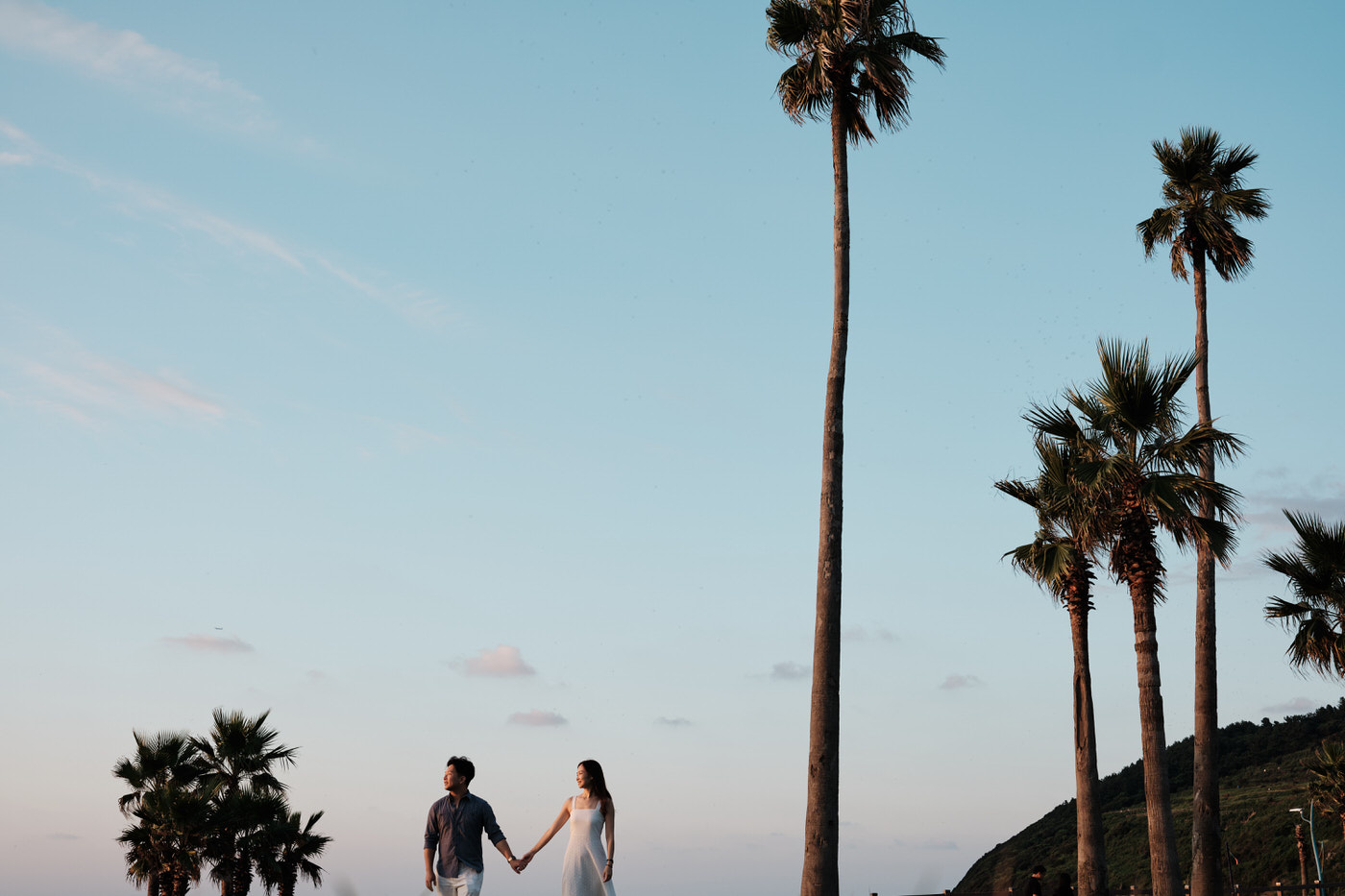Sunset Pre-Wedding Photos - Jeju Island Photographer