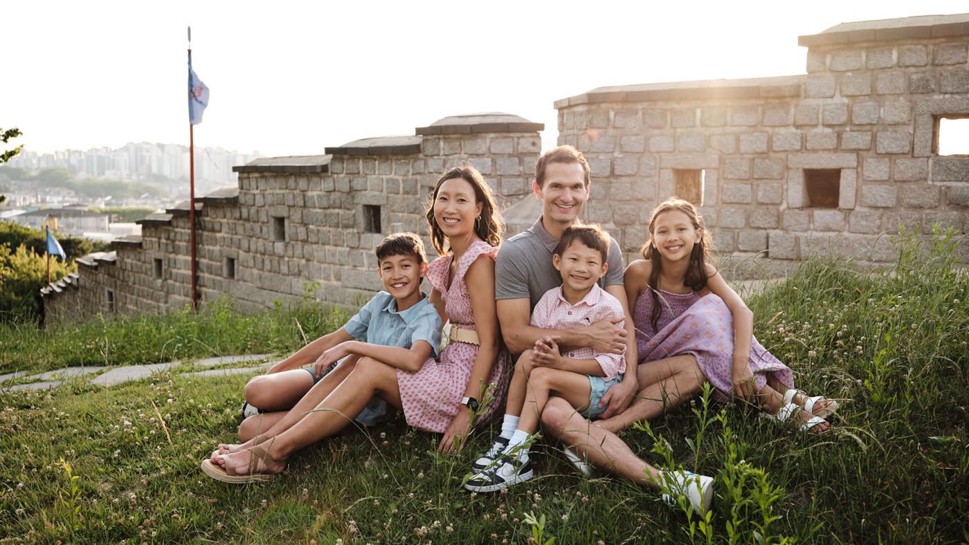 Suwon Hwaseong Family Portraits at Sunset